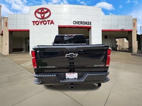 Used 2026 Chevrolet Silverado 2500 ZR2 AWD/4WD image 6