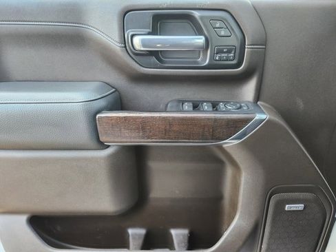 Used 2022 GMC Sierra 2500 Denali image 21