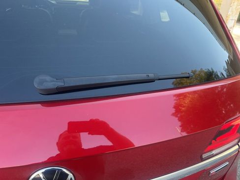 Used 2021 Volkswagen Atlas SEL Premium image 36