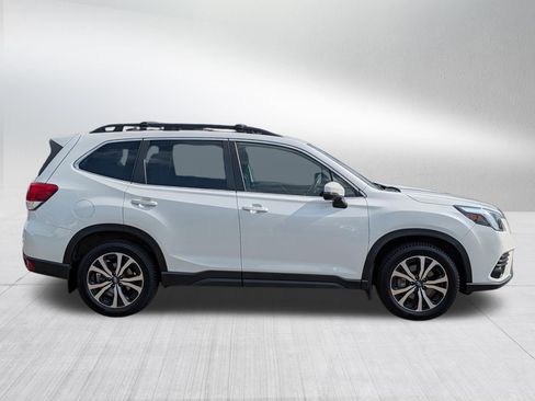 Used 2023 Subaru Forester Limited AWD/4WD image 8