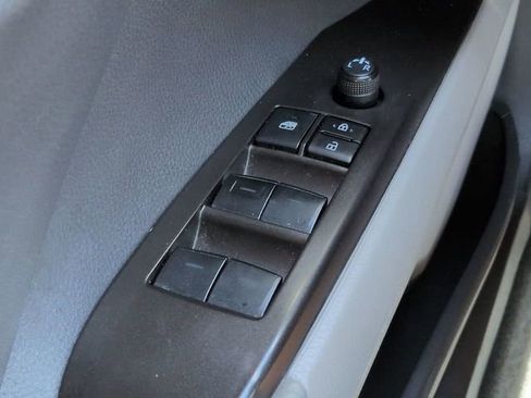 Certified 2023 Toyota Camry SE FWD image 21