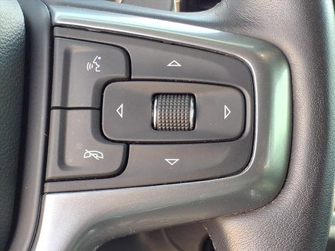 Used 2022 Chevrolet Silverado 1500 LT Trail Boss w/ Convenience Package II image 19