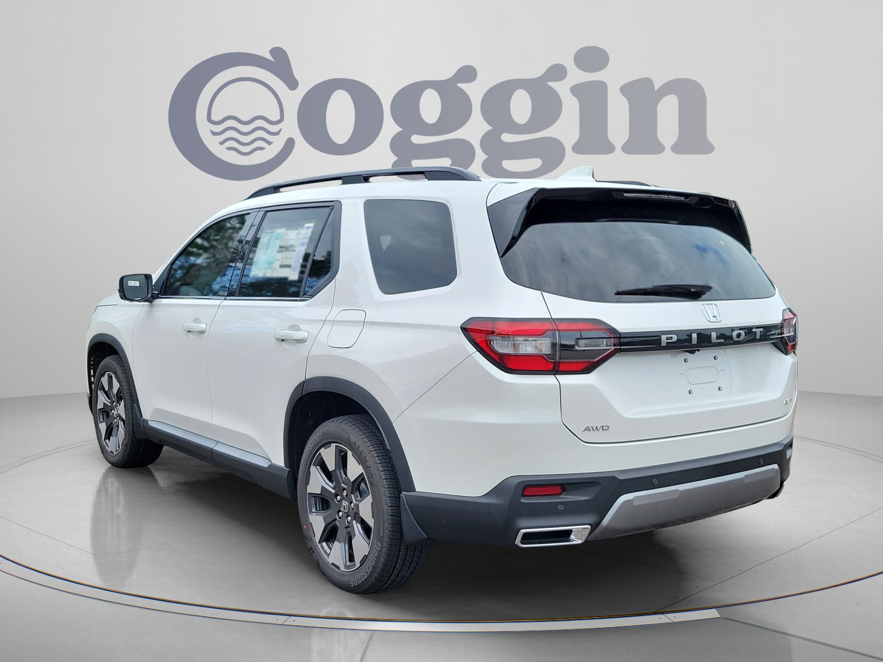 New 2026 Honda Pilot Elite image 3