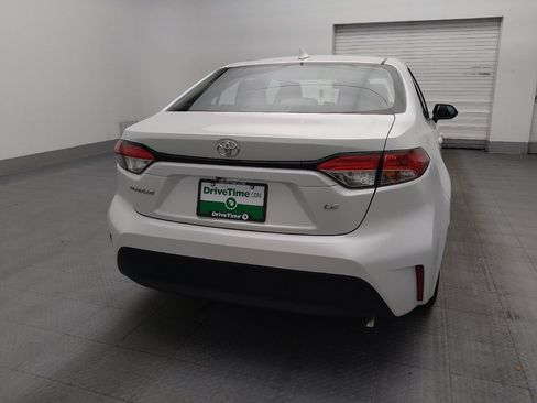 Used 2025 Toyota Corolla LE FWD image 7