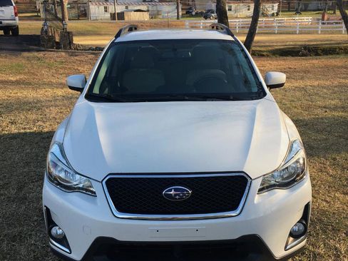 Used 2016 Subaru Crosstrek 2.0i Premium image 9