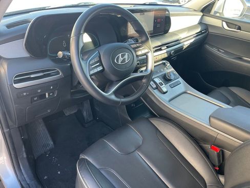 Used 2023 Hyundai Palisade SEL image 5