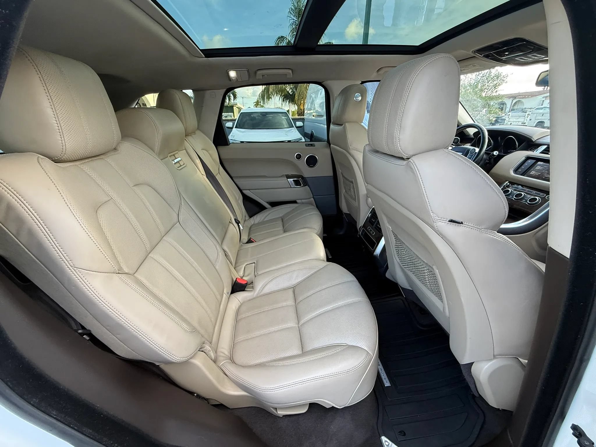 Used 2016 Land Rover Range Rover Sport HSE AWD/4WD image 21