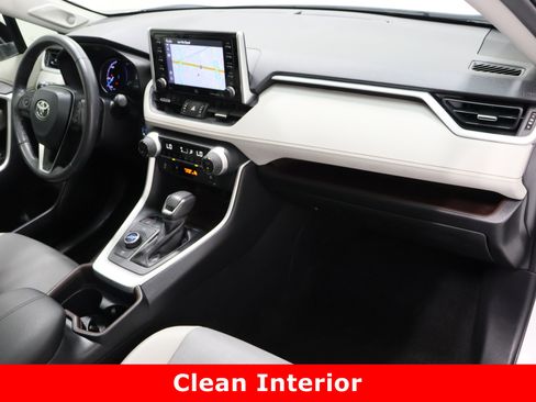 Certified 2020 Toyota RAV4 Limited image 41