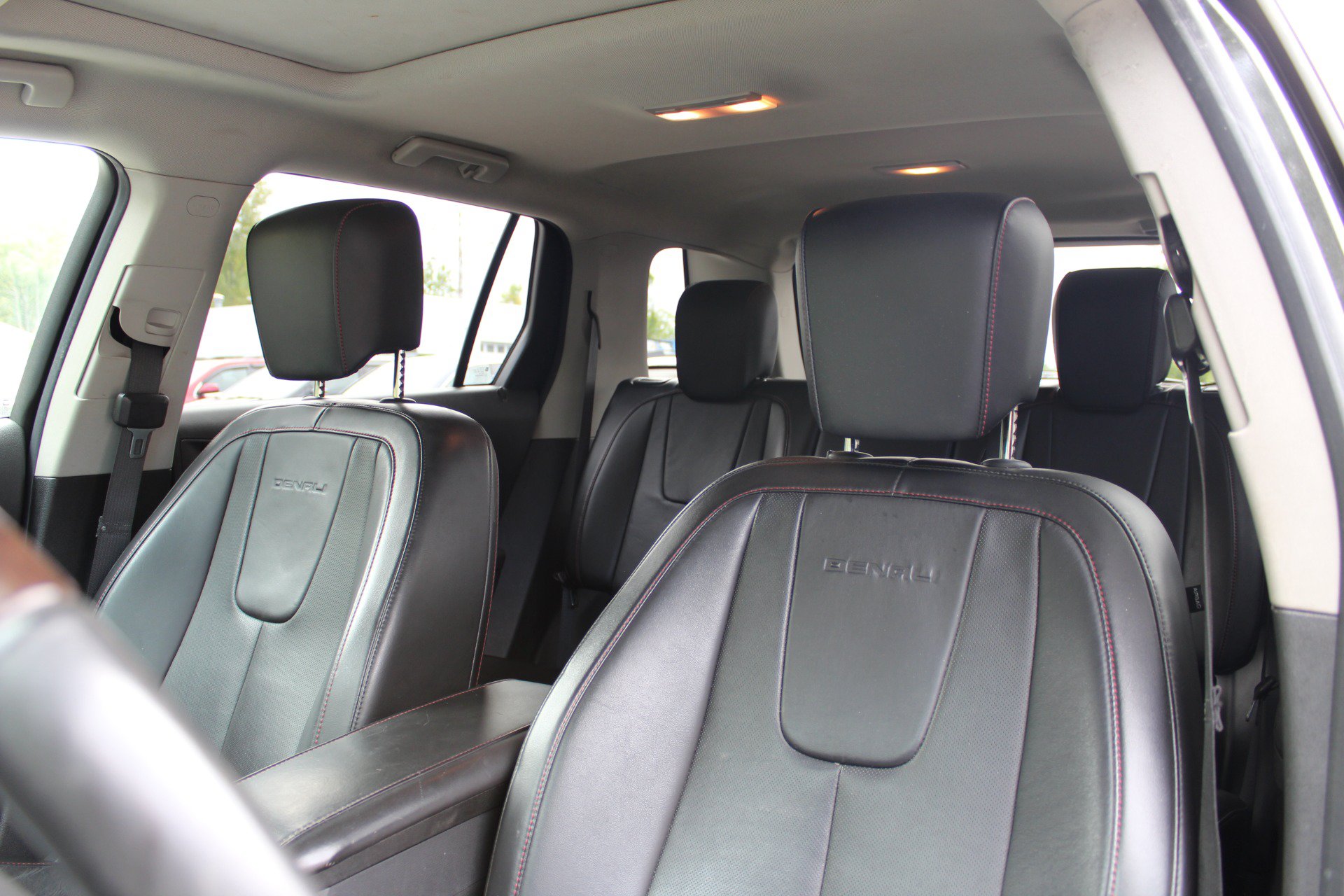 Used 2014 GMC Terrain Denali AWD/4WD image 17