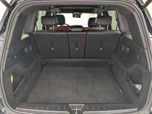 Used 2021 Mercedes-Benz GLB 250 w/ AMG Line image 28