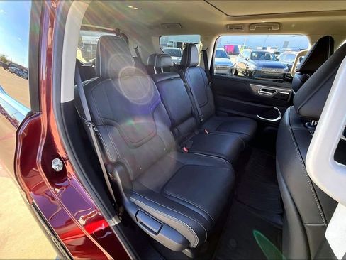 Used 2025 INFINITI QX80 Luxe w/ Cargo Package image 35