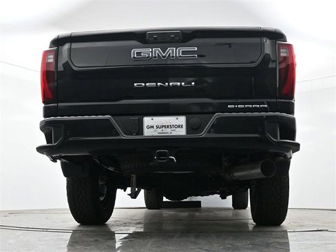 Used 2025 GMC Sierra 2500 Denali Ultimate image 14
