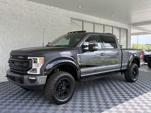 Used 2022 Ford F250 Lariat w/ Tremor Off-Road Package AWD/4WD image 2