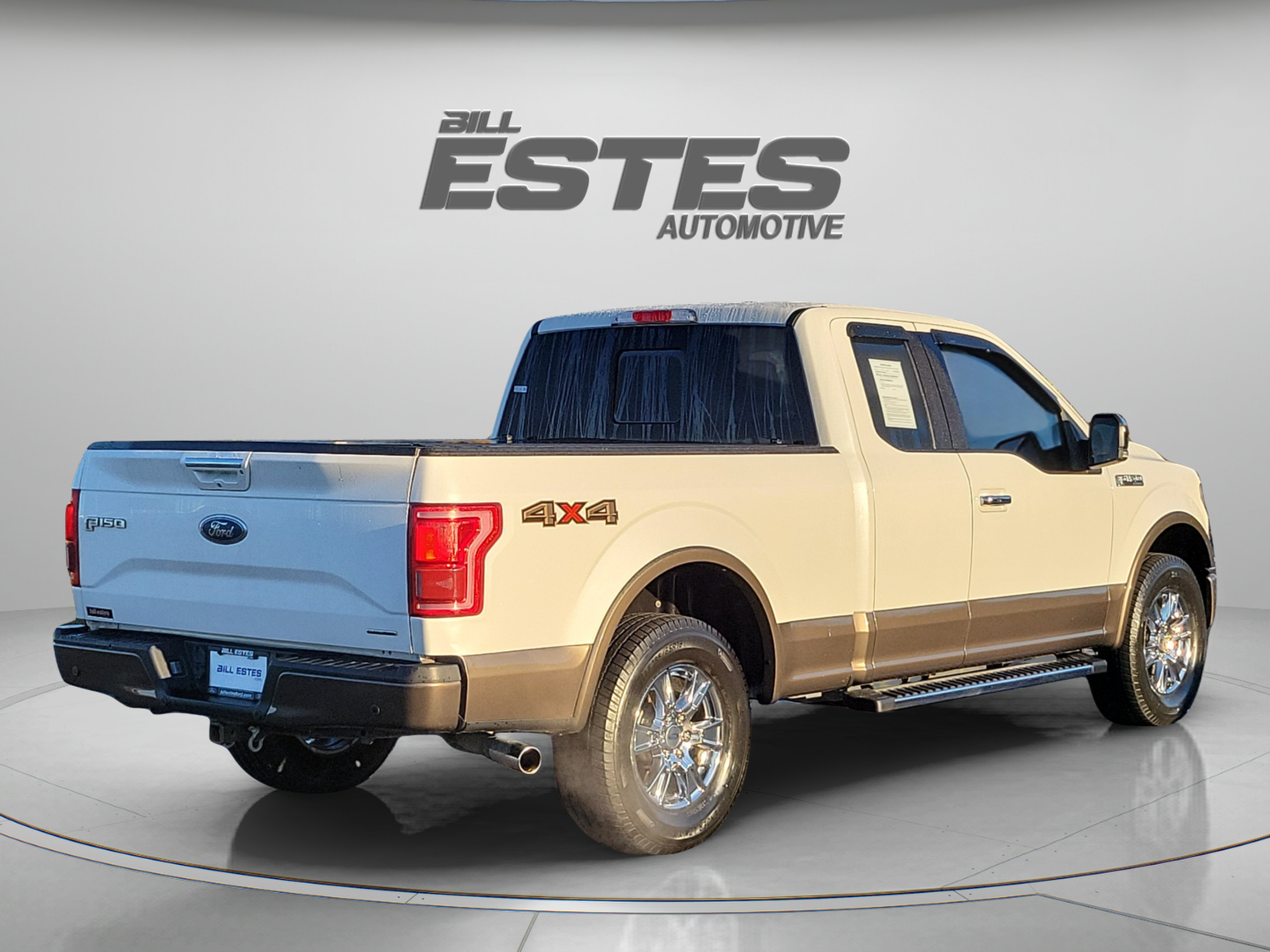 Used 2016 Ford F150 Lariat w/ Equipment Group 502A Luxury AWD/4WD image 4