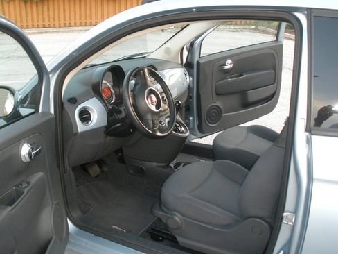 Used 2013 FIAT 500 Pop FWD image 23