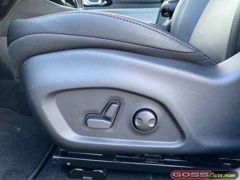 New 2026 Jeep Compass Limited image 26