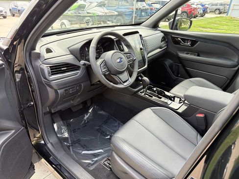 Used 2026 Subaru Forester Limited AWD/4WD image 2