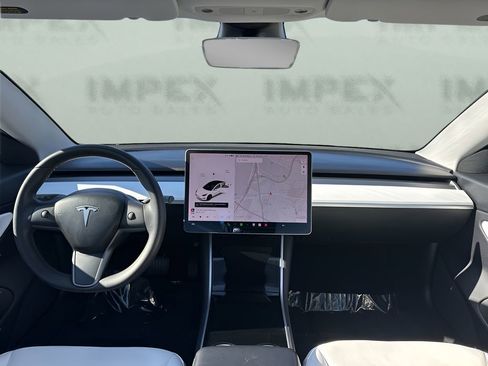 Used 2020 Tesla Model 3 Long Range image 13