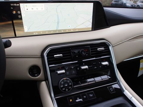 New 2026 Nissan Armada Platinum image 24