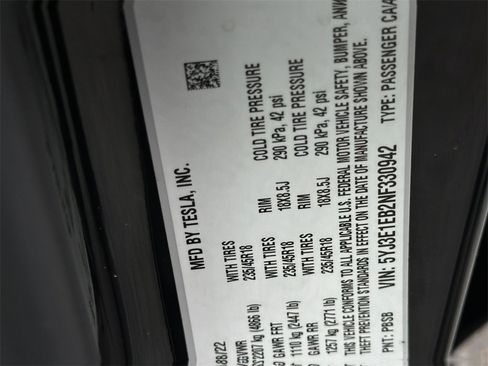 Used 2022 Tesla Model 3 Long Range image 24