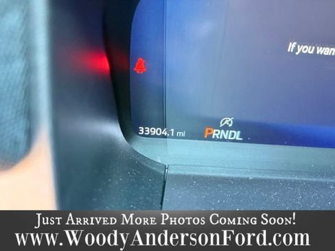 Used 2025 Ford Explorer Active RWD image 15