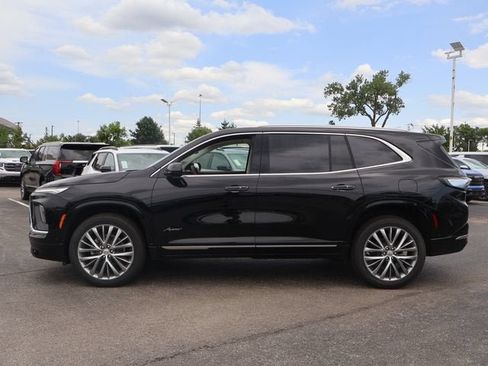 New 2026 Buick Enclave Avenir w/ Super Cruise Package AWD/4WD image 4