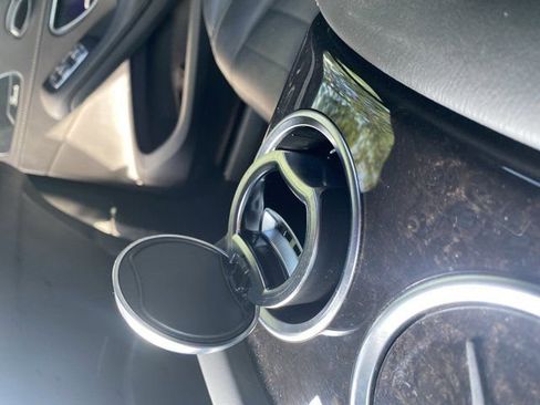 Used 2015 Mercedes-Benz S 550 4MATIC Sedan image 28