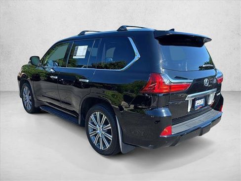 Used 2017 Lexus LX 570 4WD w/ Luxury Package image 7