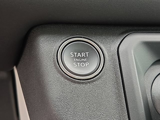Used 2024 Land Rover Defender 110 S AWD/4WD image 25