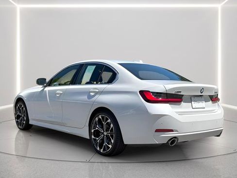 Used 2026 BMW 330i xDrive Sedan AWD/4WD image 3