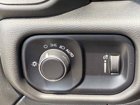 Used 2024 RAM 3500 Tradesman AWD/4WD image 26