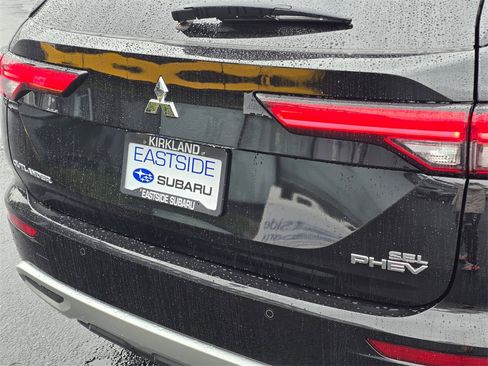 Used 2024 Mitsubishi Outlander SEL image 13