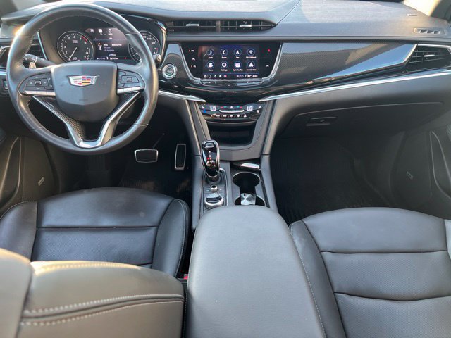Used 2024 Cadillac XT6 Sport w/ Technology Package AWD/4WD image 16