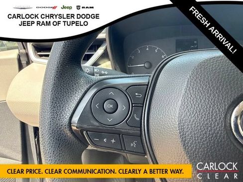 Used 2024 Toyota Corolla LE FWD image 17