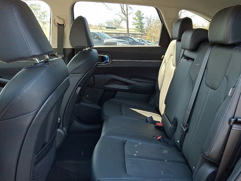 New 2026 Kia Sorento S AWD/4WD image 7