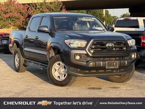 Used 2019 Toyota Tacoma SR w/ SR Convenience Package RWD image 2