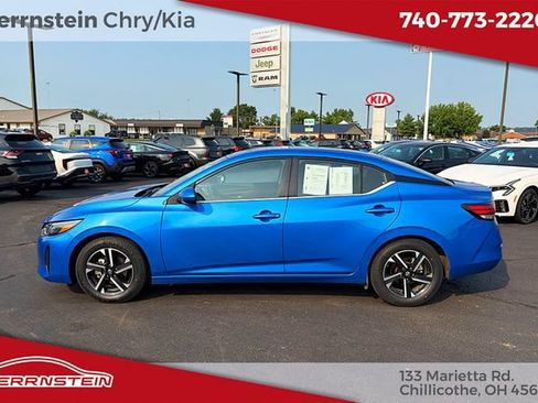 Used 2025 Nissan Sentra SV FWD image 4