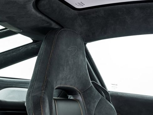 Used 2020 McLaren 720S Performance RWD image 30