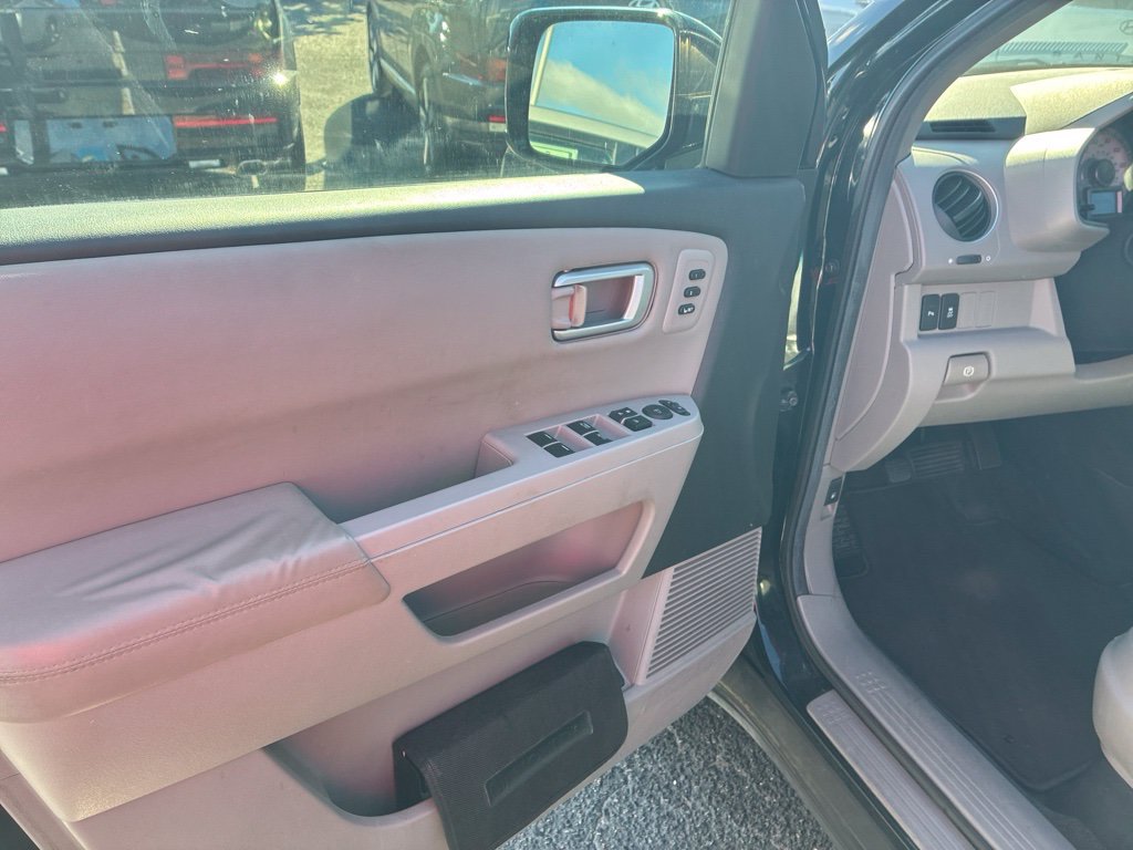 Used 2012 Honda Pilot Touring image 5