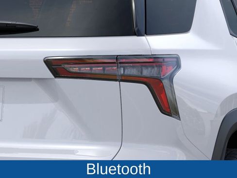 New 2026 Chevrolet Equinox LT FWD image 12