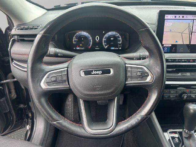 Used 2022 Jeep Compass Trailhawk w/ Trailhawk Elite Group AWD/4WD image 15