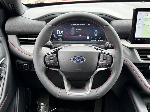New 2026 Ford Explorer ST-Line w/ ST-Line Street Pack AWD/4WD image 15