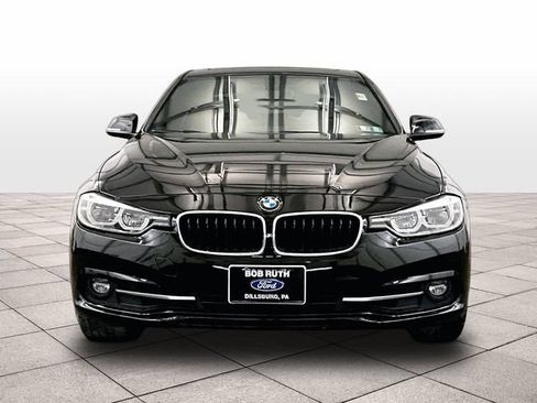 Used 2018 BMW 330i xDrive Sedan AWD/4WD image 4