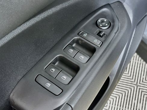 New 2026 Hyundai Venue SEL FWD image 17