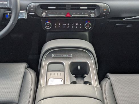 New 2026 Hyundai Palisade Limited FWD image 18