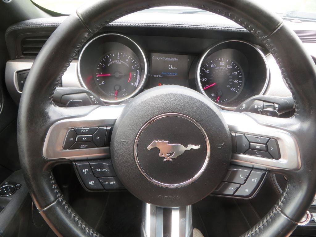 Used 2020 Ford Mustang Premium RWD image 11