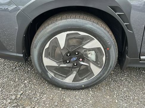 New 2025 Subaru Crosstrek 2.5i Limited image 5