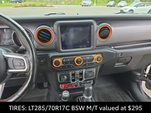 Used 2022 Jeep Gladiator Mojave w/ Dual Top Group AWD/4WD image 22