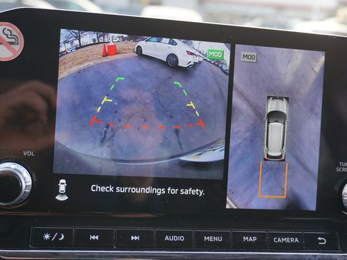 Used 2024 Mitsubishi Outlander SE image 14