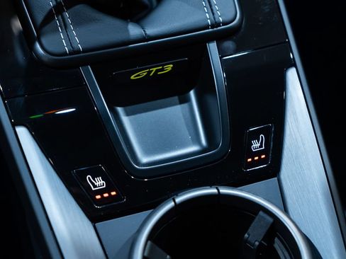 Used 2026 Porsche 911 GT3 RWD image 36